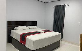 Taman Ratih Guest House